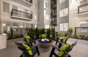 Resort-Style Apartments near The Galleria